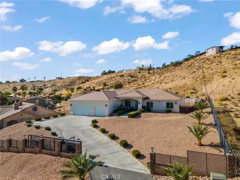 7590 Arrowhead Lake Rd, Hesperia, CA 92345