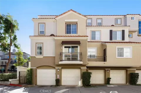33 Via Pamplona, Rancho Santa Margarita, CA 92688