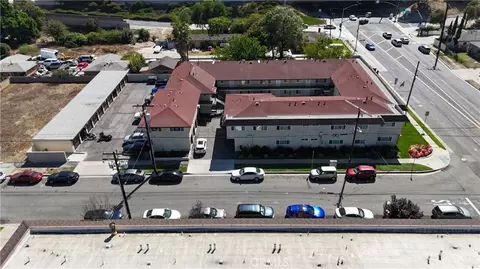 View/Area - 17100 Downey Ave, Bellflower, CA 90706 photo 5 of 6