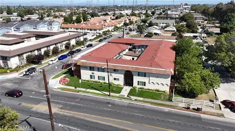 View/Area - 17100 Downey Ave, Bellflower, CA 90706 photo 3 of 6