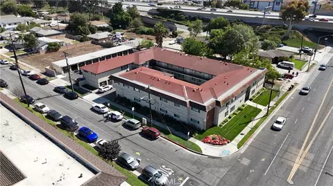 View/Area - 17100 Downey Ave, Bellflower, CA 90706 photo 4 of 6