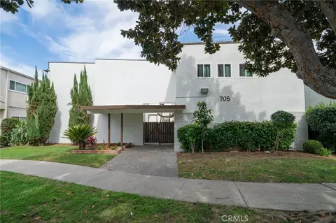705 E Santa Fe Ave, Fullerton, CA 92831