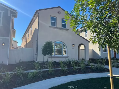373 S Nevada Ave, Ventura, CA 93004
