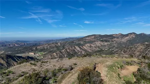 10 Williams Canyon Rd, Silverado, CA 92676