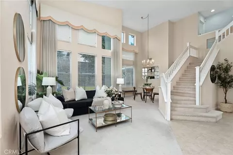 33 Montgomery, Mission Viejo, CA 92692