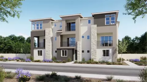 652 Sonia, Irvine, CA 92618