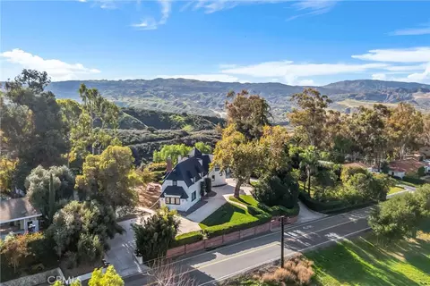 View/Area - 745 W Sunset Dr, Redlands, CA 92373 photo 10 of 10