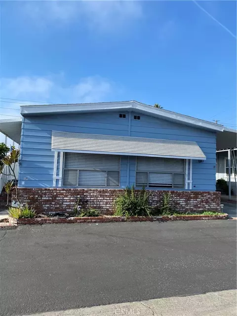 19350 S Ward St #3, Huntington Beach, CA 92646