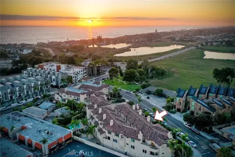 543 Laguna Dr, Carlsbad, CA 92008