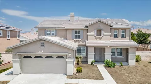 968 Cornflower Dr, Hemet, CA 92545