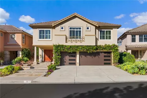8 Rimani Dr, Mission Viejo, CA 92692