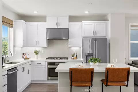 15 Splendor Way, Rancho Mission Viejo, CA 92694