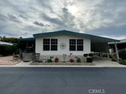 2230 Lake Park Dr #153, San Jacinto, CA 92583