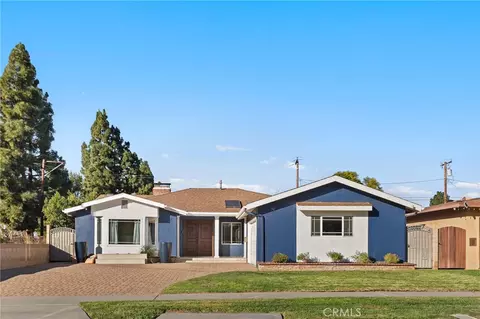 1107 E Sycamore, Orange, CA 92866