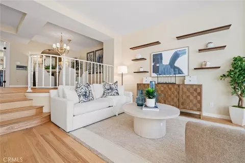 19281 Meadowood, Huntington Beach, CA 92648