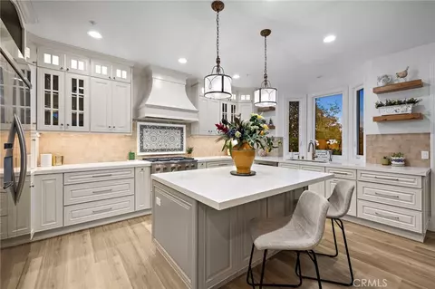 25702 Nellie Gail, Laguna Hills, CA 92653