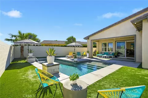 74376 Zeppelin, Palm Desert, CA 92211