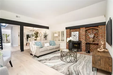 2007 Delaware St, Huntington Beach, CA 92648