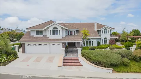 111 Hillcrest, Irvine, CA 92603