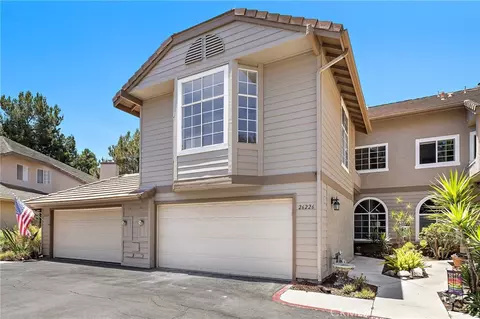 26226 Glendon Ln, Laguna Hills, CA 92653