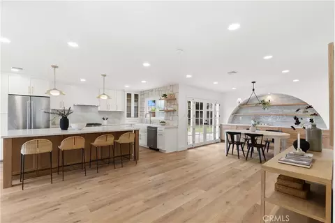 2943 Baker St, Costa Mesa, CA 92626