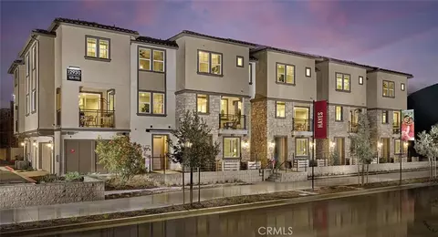 12930 Lassen Dr #104, Eastvale, CA 92880