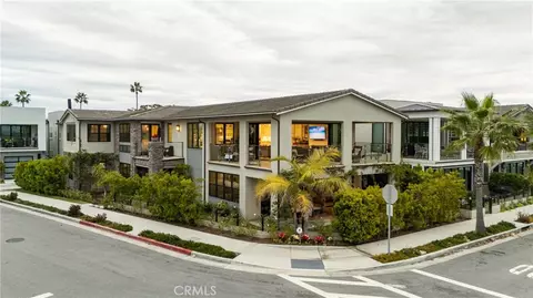 10 Ocean Pl, Seal Beach, CA 90740