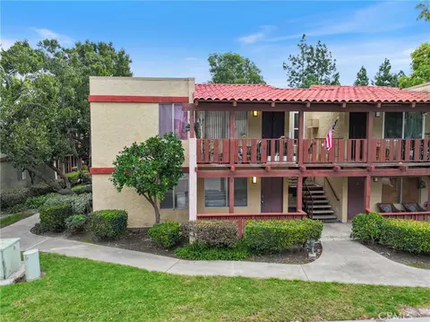1000 W Macarthur Blvd #113, Santa Ana, CA 92707