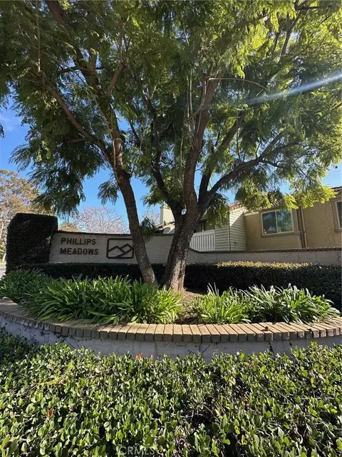 22 Country Mile, Pomona, CA 91766