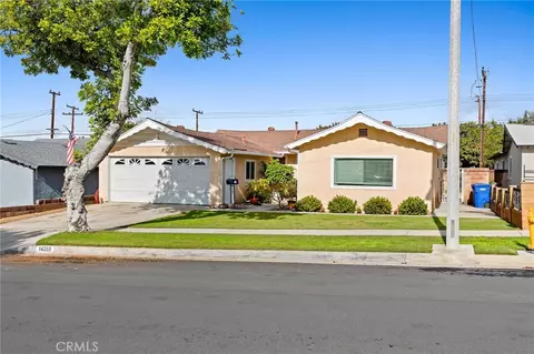 14255 Coolbank, La Mirada, CA 90638