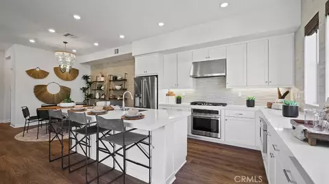 995 Walnut Ter, Montebello, CA 90640