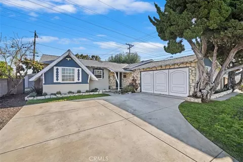 13472 Iowa St, Westminster, CA 92683