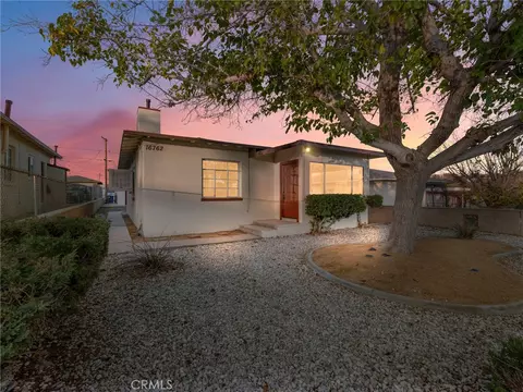 16762 Merrill St, Victorville, CA 92395