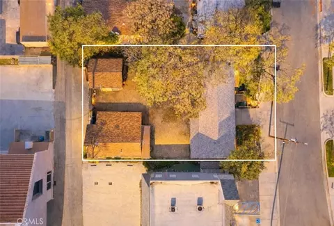View/Area - 24513 Walnut, Newhall, CA 91321 photo 5 of 7