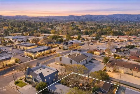View/Area - 24513 Walnut, Newhall, CA 91321 photo 4 of 7