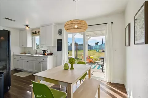 Dining - 3872 Balsa Ave, Yucca Valley, CA 92284 photo 3 of 3