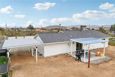 Exterior - 3872 Balsa Ave, Yucca Valley, CA 92284 photo 7 of 18