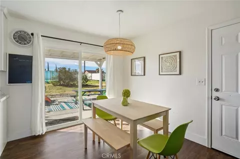 Dining - 3872 Balsa Ave, Yucca Valley, CA 92284 photo 2 of 3
