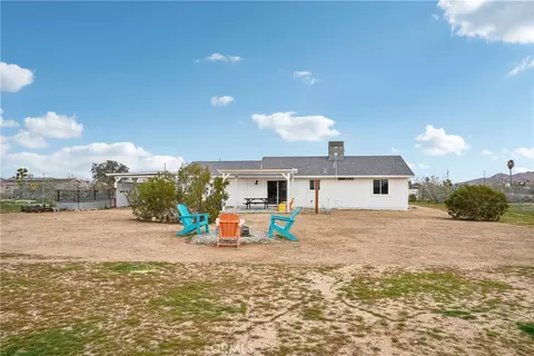 Exterior - 3872 Balsa Ave, Yucca Valley, CA 92284 photo 13 of 18