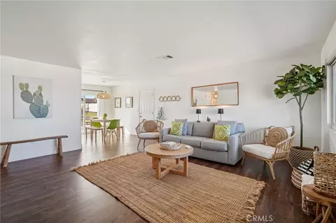 Living - 3872 Balsa Ave, Yucca Valley, CA 92284 photo 4 of 4