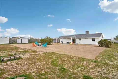 Exterior - 3872 Balsa Ave, Yucca Valley, CA 92284 photo 14 of 18