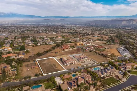 1127 Casper Cir, Corona, CA 92881 photo 19