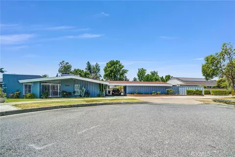 994 N Cleveland St, Orange, CA 92867