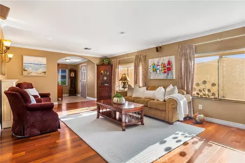 1421 Glengrove, Corona, CA 92882