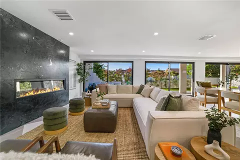5 Curl, Corona Del Mar, CA 92625