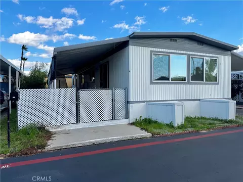 1455 S State St #111, Hemet, CA 92543