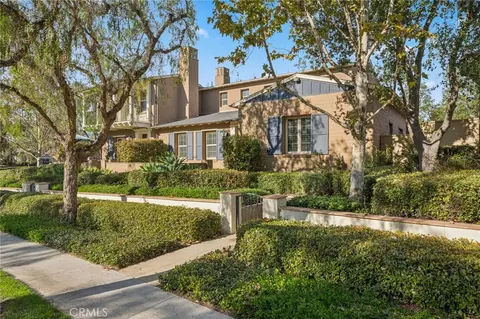 22 Ridge Vly, Irvine, CA 92618