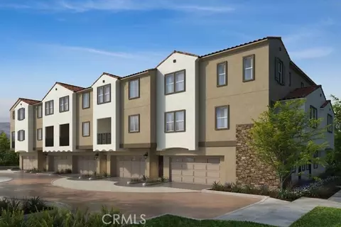 2430 E Lincoln Ave #4, Anaheim, CA 92806