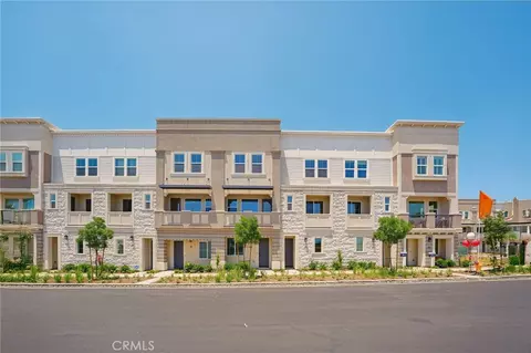 107 N First Ave, Upland, CA 91786