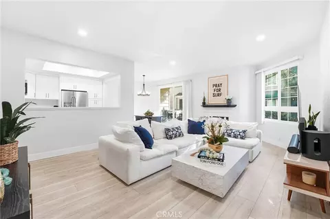 7322 Yellowtail Dr #104, Huntington Beach, CA 92648